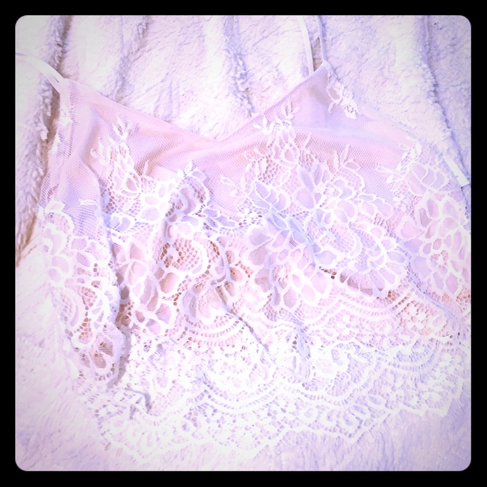 Lace crop top